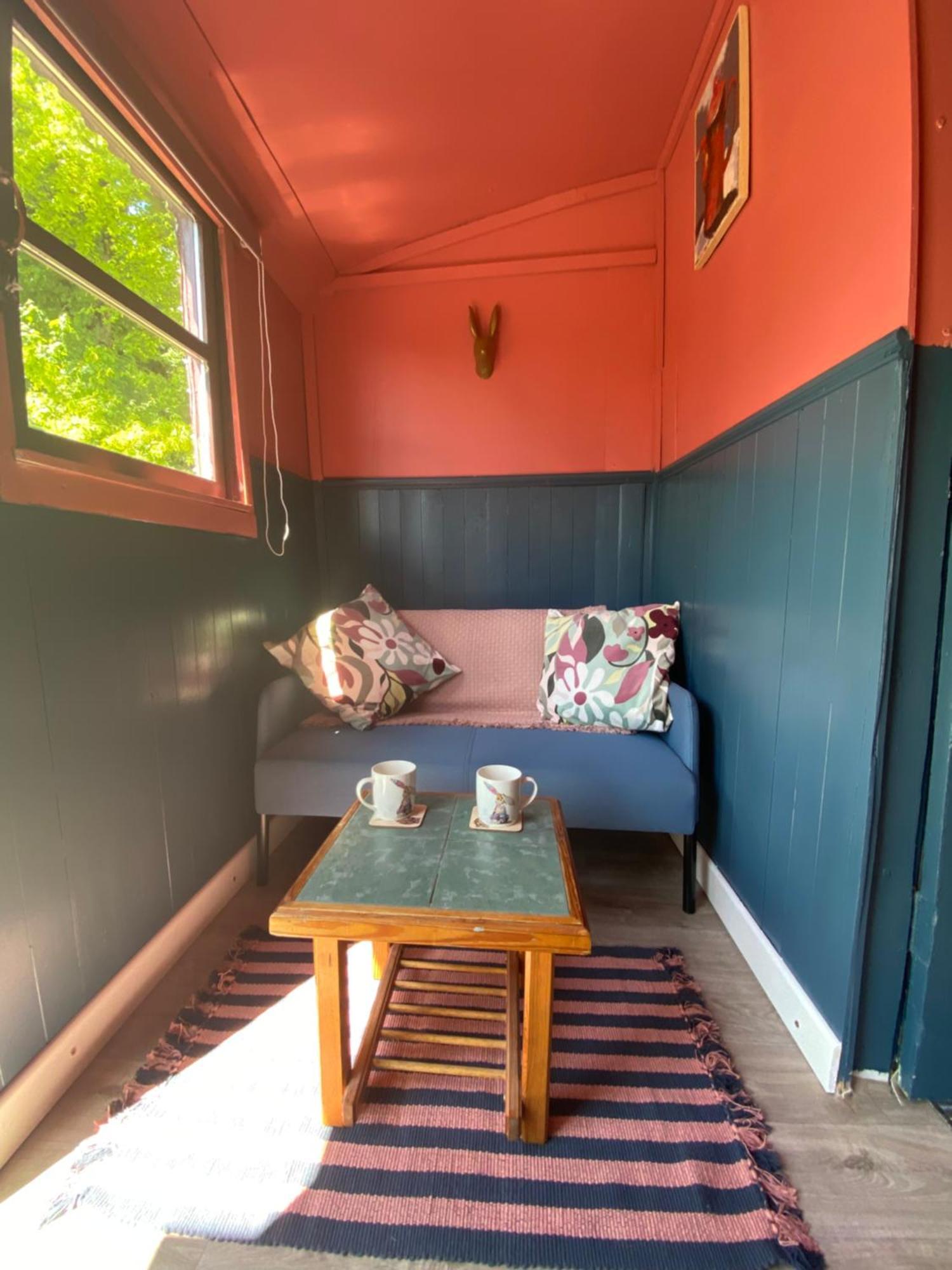 The Hares Hut At Carrigeen Glamping Kilkenny Dış mekan fotoğraf